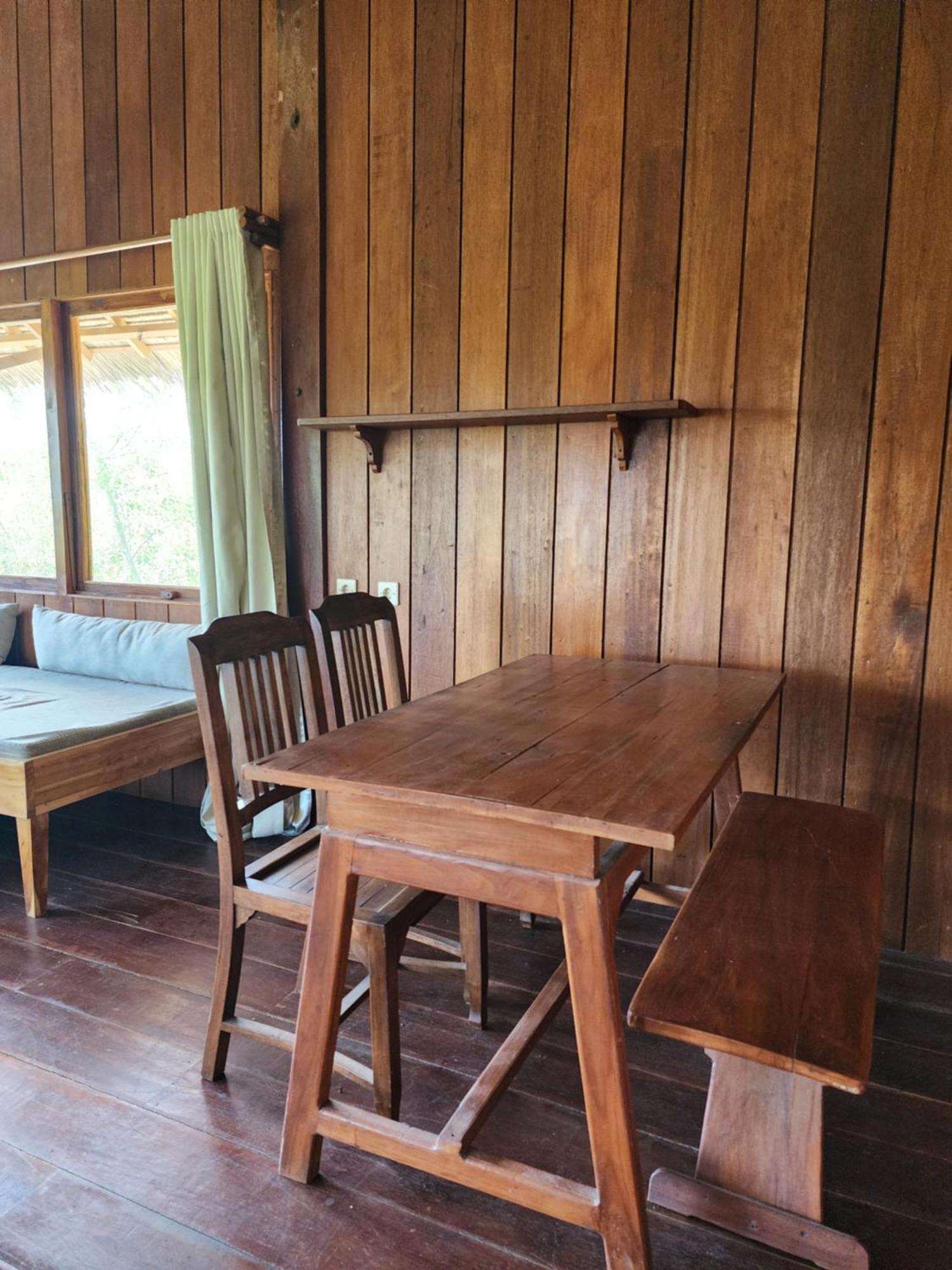 Basa-Basi Lodge Karimunjawa Ngoại thất bức ảnh